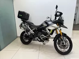 Triumph Tiger 900
