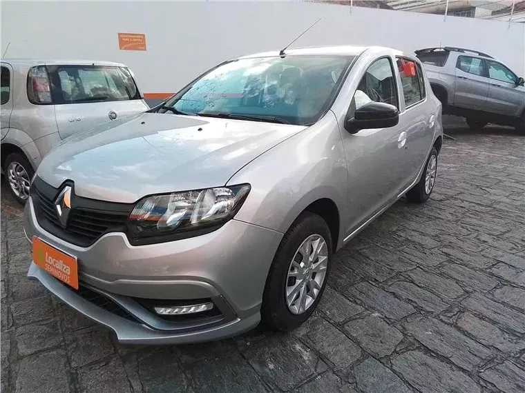 Renault Sandero Prata 8