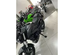 Bajaj Dominar