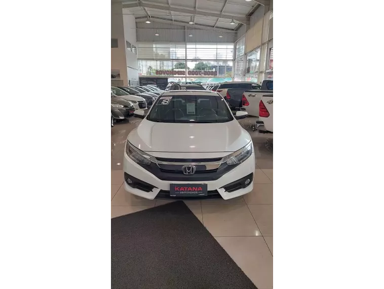 Honda Civic Branco 1