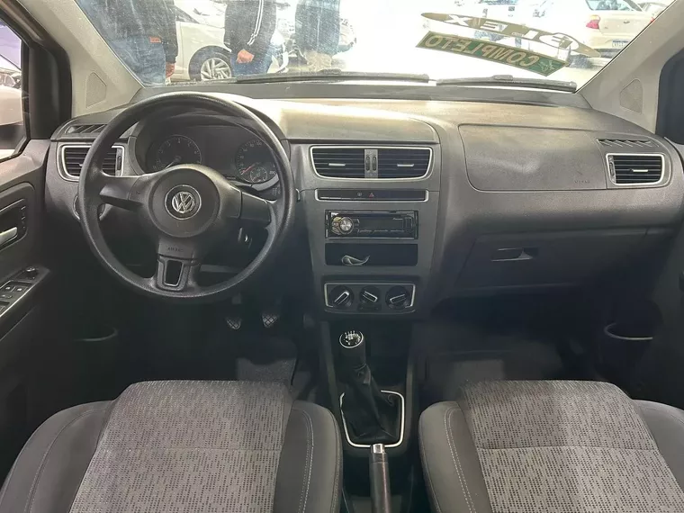 Volkswagen Fox Branco 12