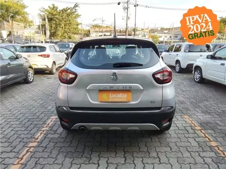 Renault Captur Prata 8