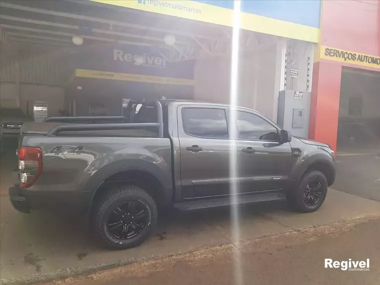 Ford Ranger Cinza 3