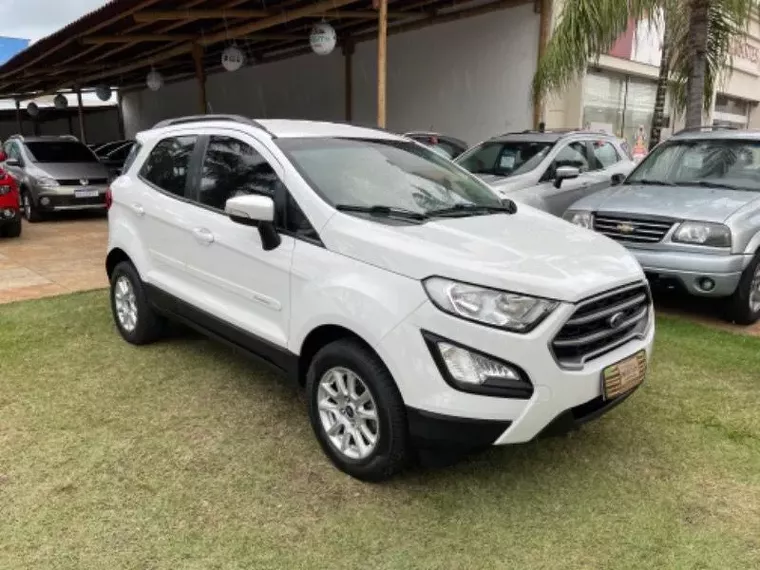 Ford Ecosport Branco 8