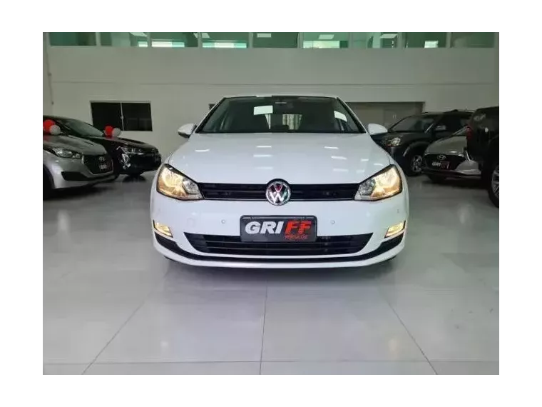 Volkswagen Golf Branco 4