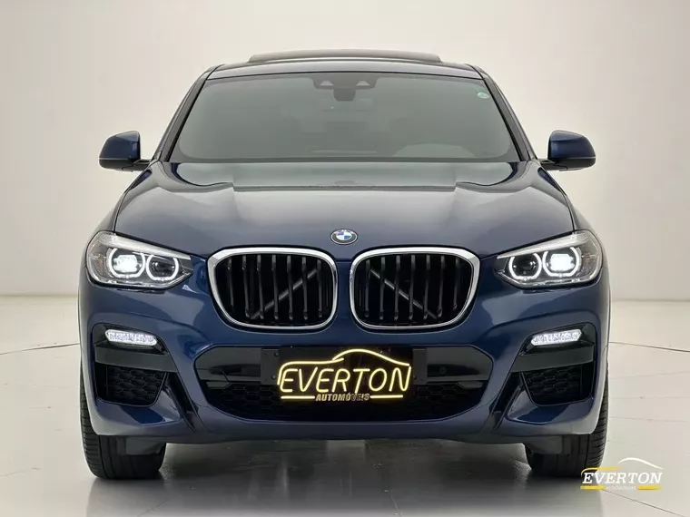 BMW X4 Azul 12