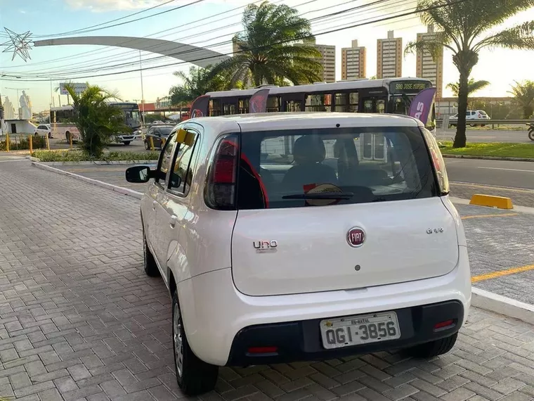 Fiat Uno Branco 4