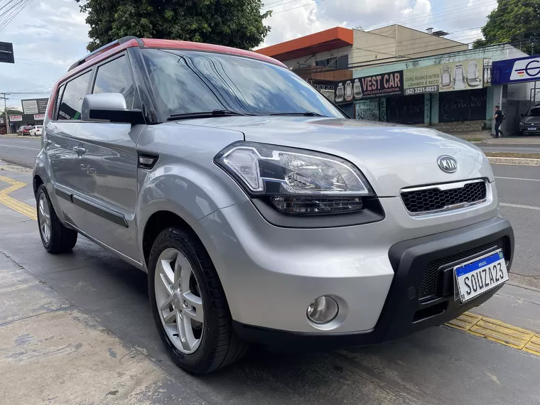 KIA Soul Prata 1