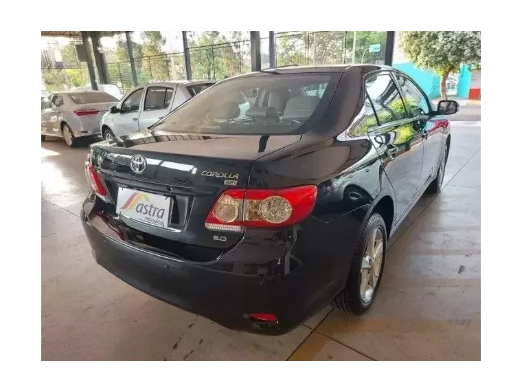 Toyota Corolla Preto 5