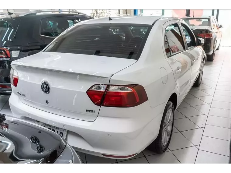 Volkswagen Voyage Branco 5