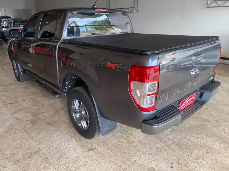 Ford Ranger Cinza 5