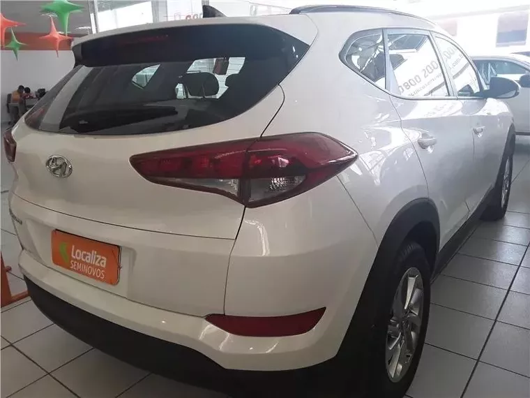 Hyundai Tucson Branco 3