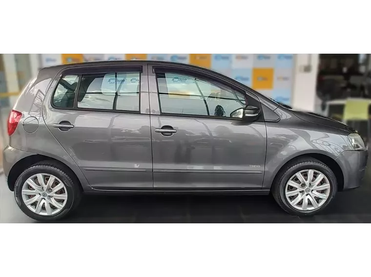 Volkswagen Fox Cinza 4