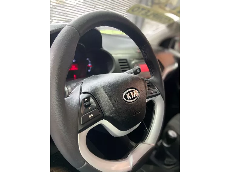 KIA Picanto Preto 7