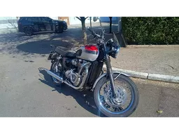 Triumph Bonneville
