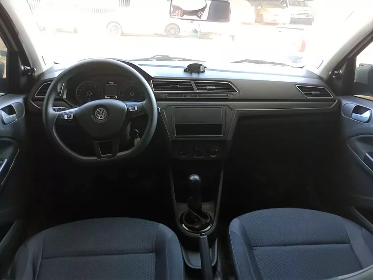 Volkswagen Gol Branco 9