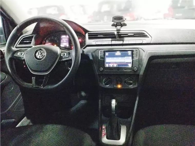 Volkswagen Voyage Cinza 6