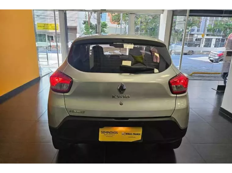 Renault Kwid Prata 7