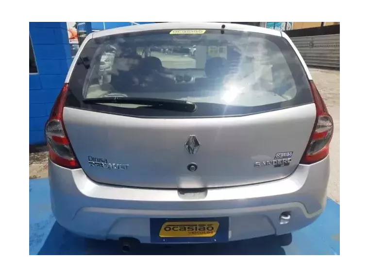 Renault Sandero Prata 8