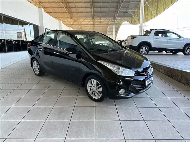 Hyundai HB20S Preto 1