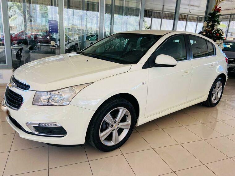 Chevrolet Cruze Branco 4