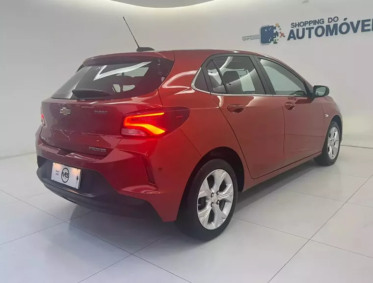 Chevrolet Onix Laranja 6