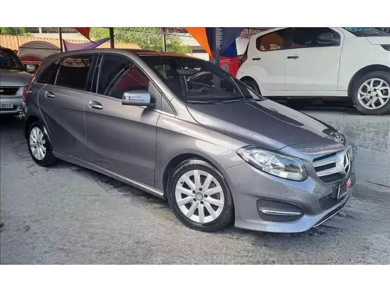 Mercedes-benz B 200 Cinza 17