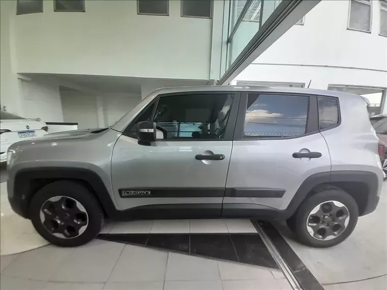 Jeep Renegade Prata 7