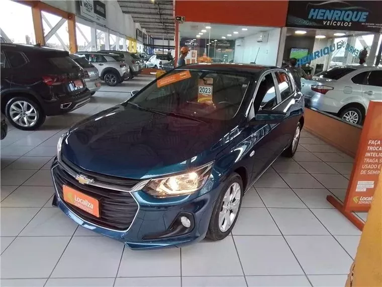 Chevrolet Onix Azul 4