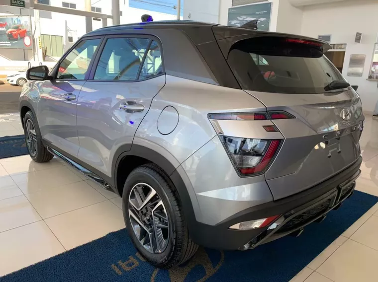 Hyundai Creta Prata 2