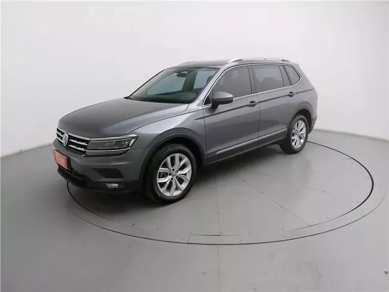 Volkswagen Tiguan Cinza 14