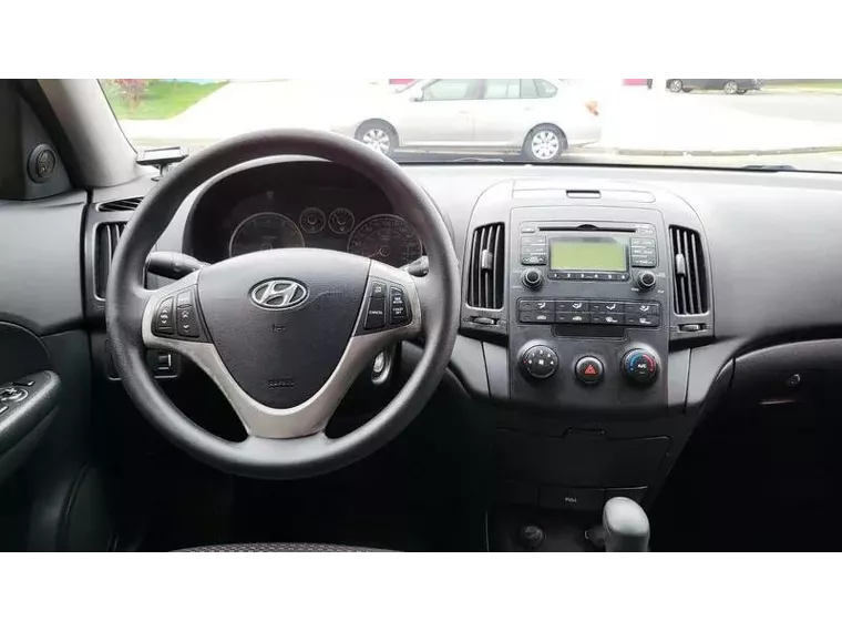 Hyundai I30 Preto 9