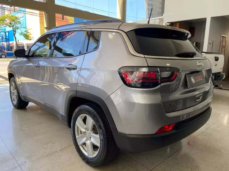 Jeep Compass Prata 13