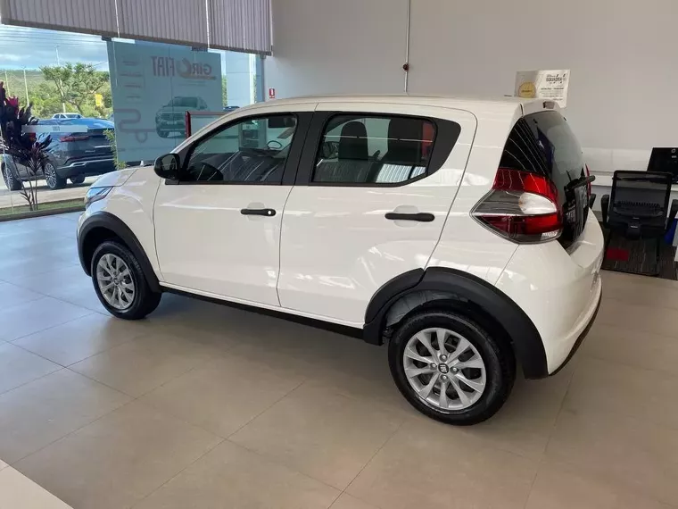 Fiat Mobi Branco 8