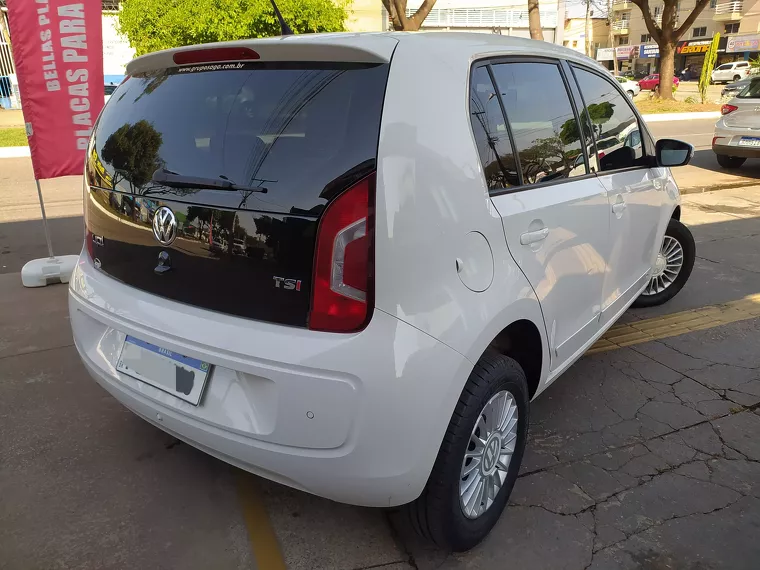 Volkswagen UP Branco 7