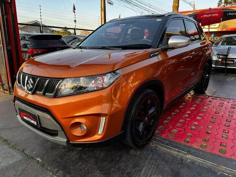 Suzuki Vitara Laranja 15