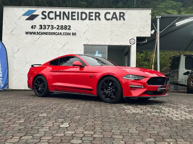 Ford Mustang Vermelho 1