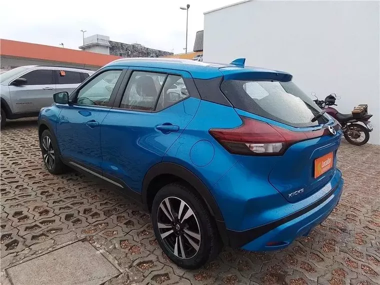 Nissan Kicks Azul 2