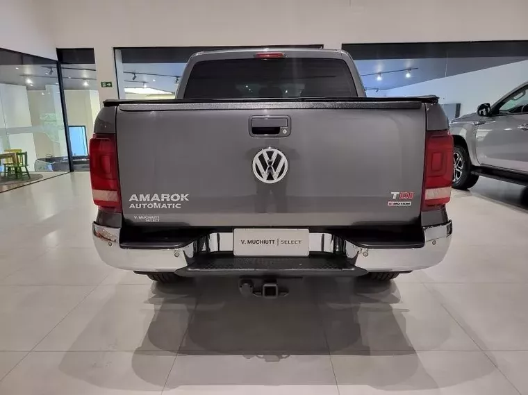 Volkswagen Amarok Cinza 5