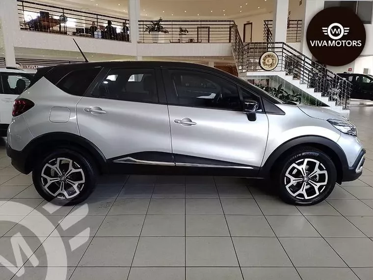 Renault Captur Prata 5