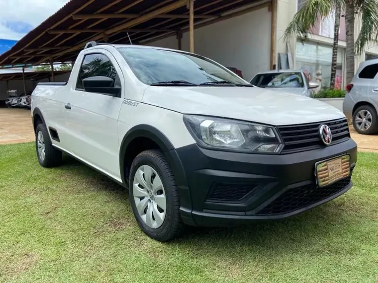 Volkswagen Saveiro Branco 8