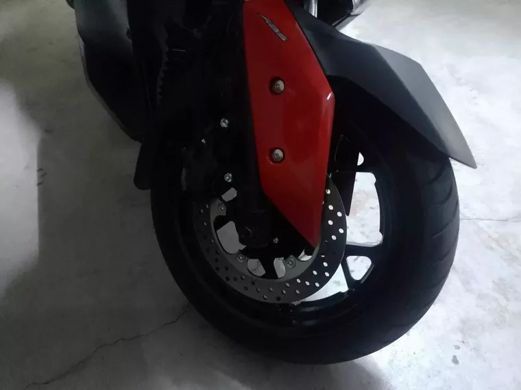 Yamaha Xmax Vermelho 6