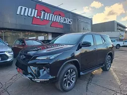 Toyota Hilux SW4