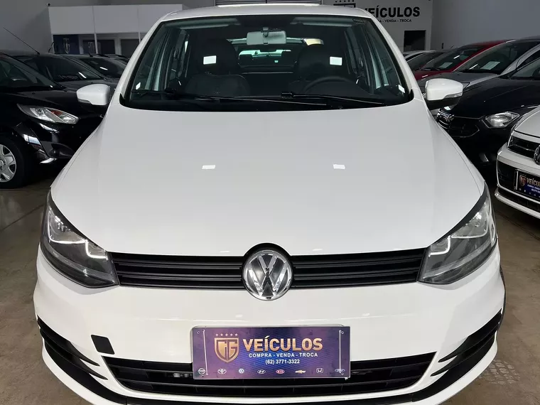 Volkswagen Fox Branco 1