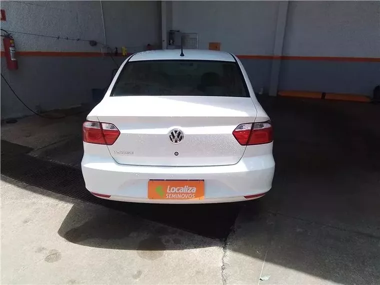 Volkswagen Voyage Branco 5