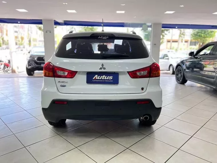 Mitsubishi ASX Branco 2