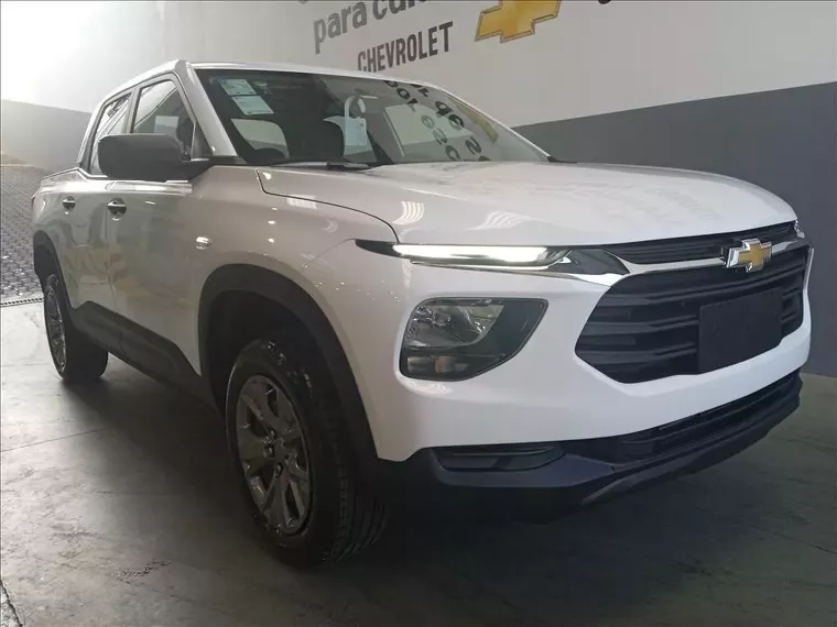 Chevrolet Montana Branco 1