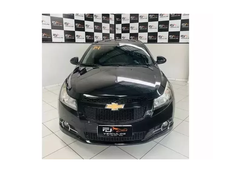 Chevrolet Cruze Preto 4