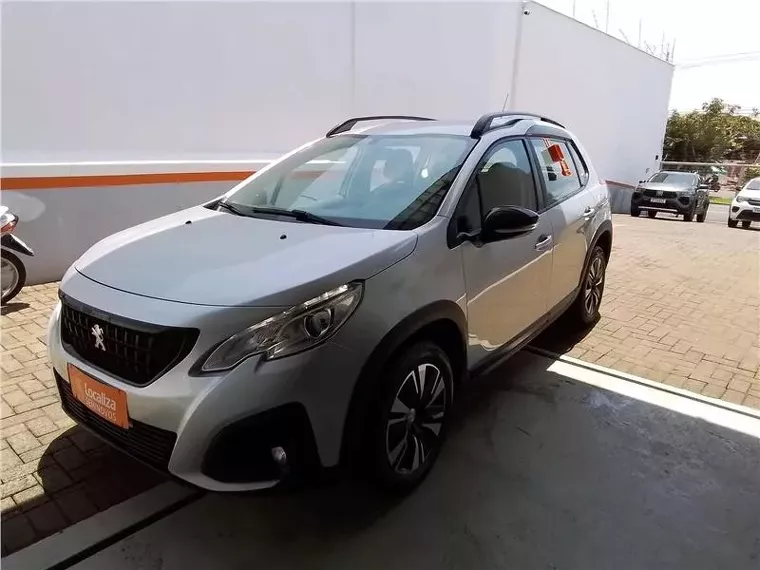 Peugeot 2008 Prata 1