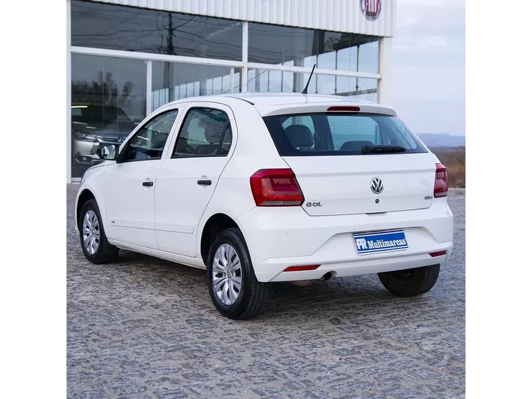 Volkswagen Gol Branco 3